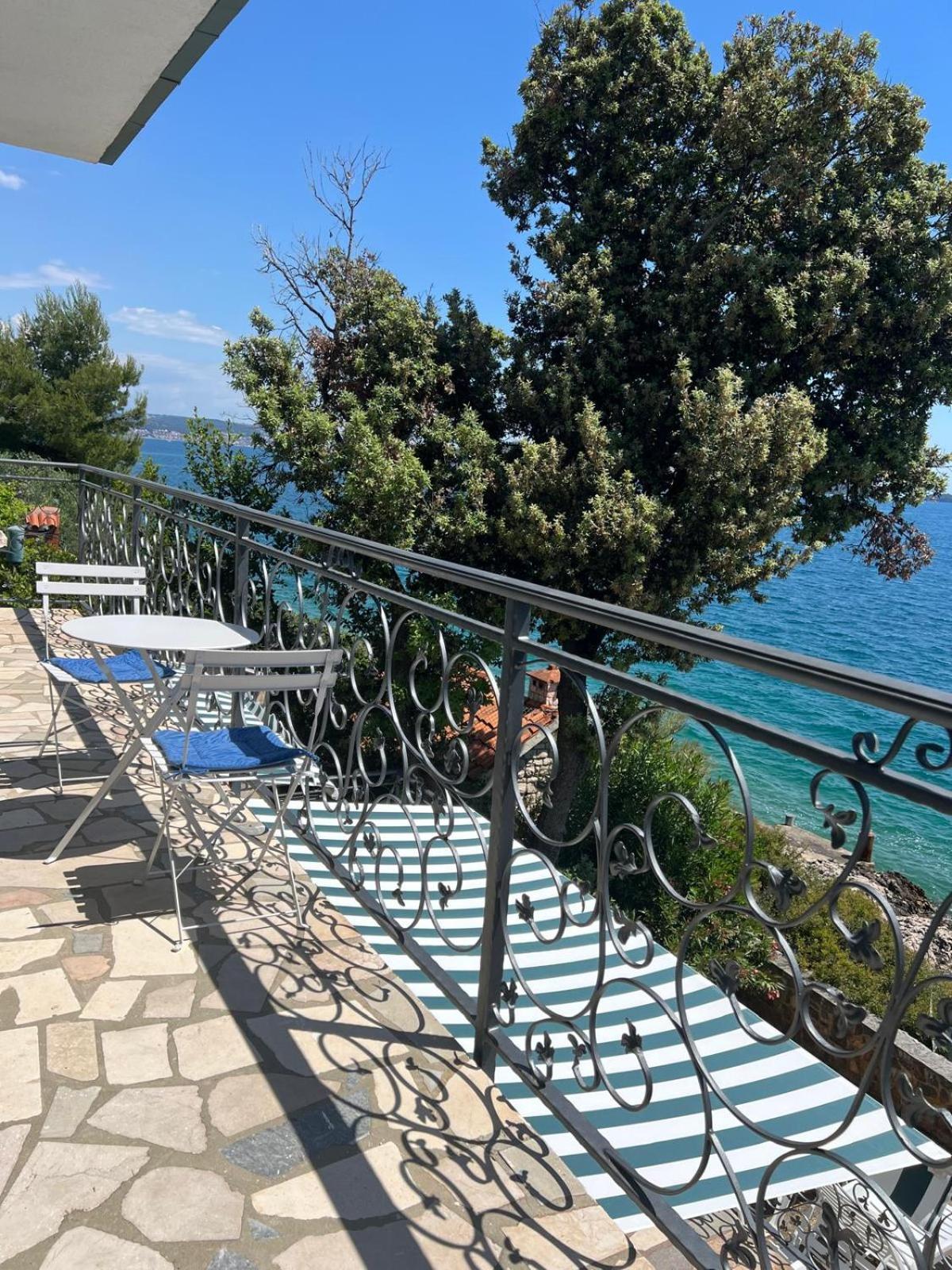 Villa Amarela Seget Vranjica Exterior photo