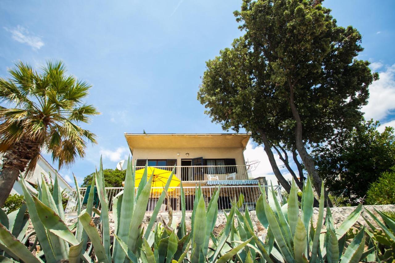 Villa Amarela Seget Vranjica Exterior photo